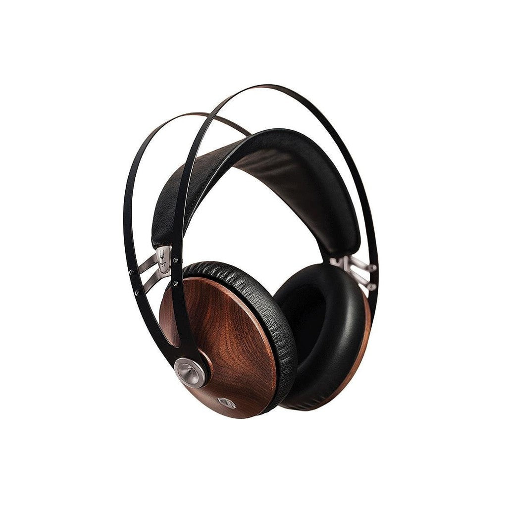 Meze 99 Classics / 99 Classic - Close Back Over Ear Around Ear Wood Wooden housing Headphones from Romania