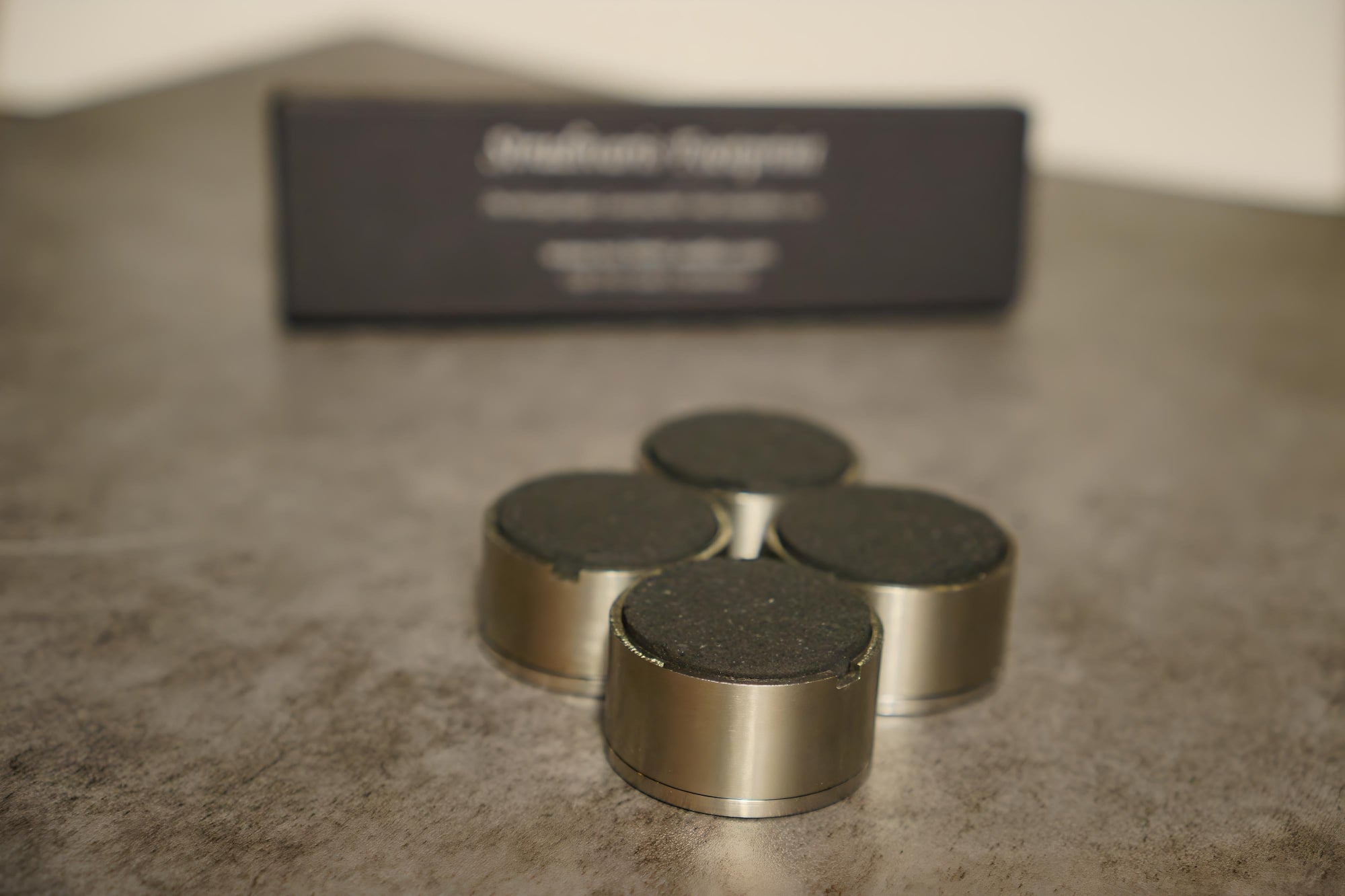 No-Limit-Audio Stradivaris Footprint from Switzerland Isolation Feet