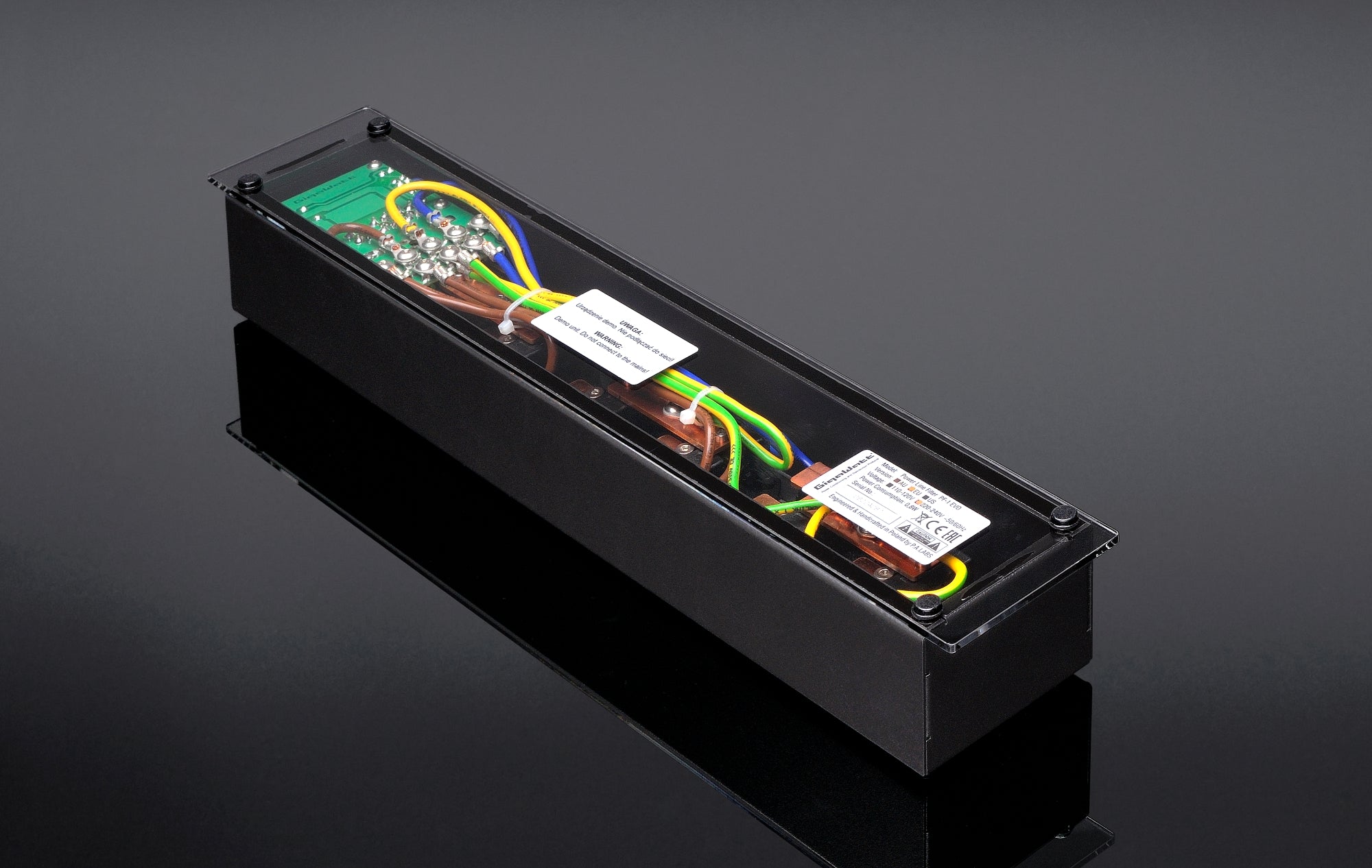 GigaWatt PF-1 EVO+ Filtering Power Strip (POLAND)